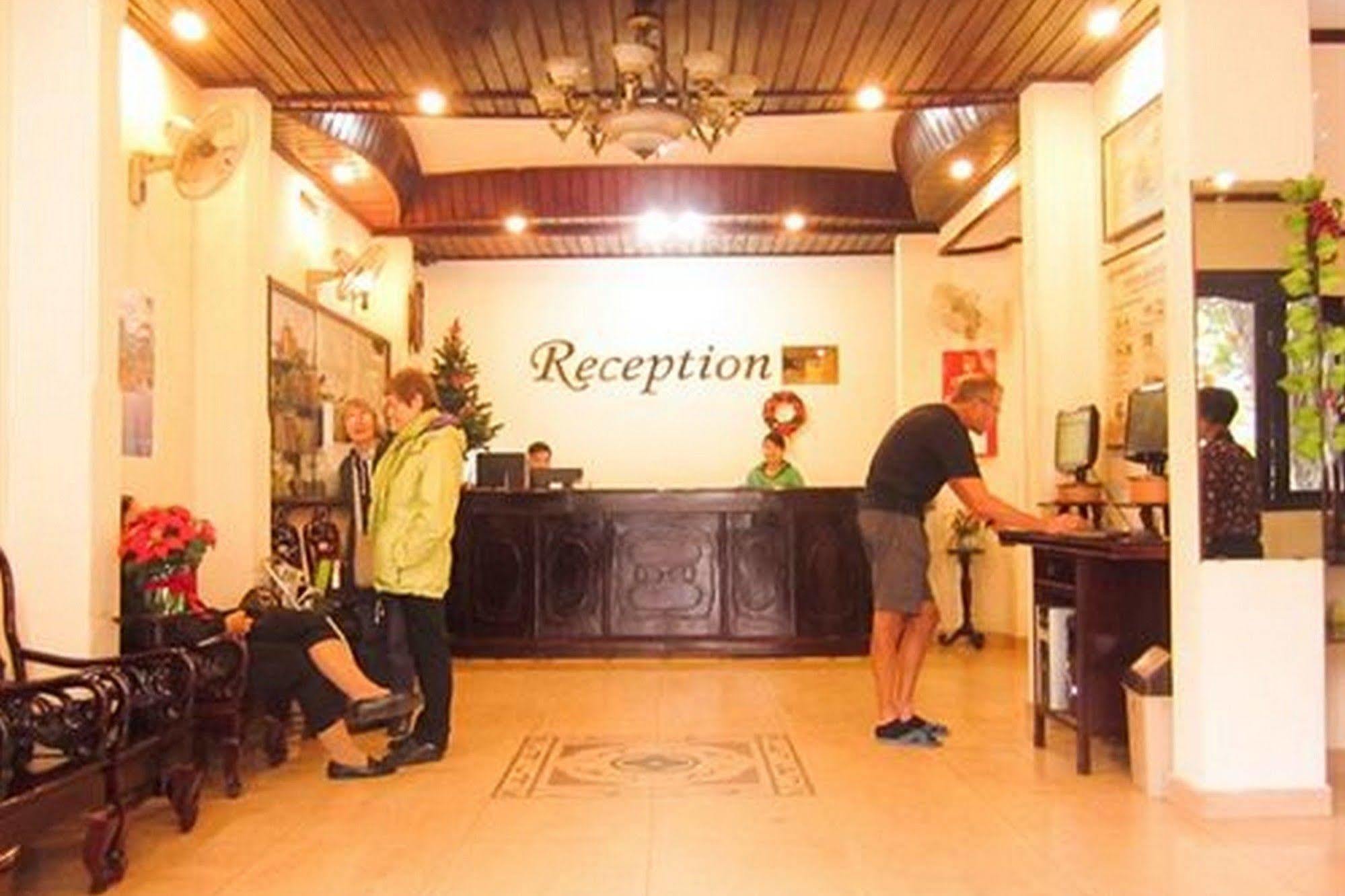 Hotel Binh Minh Sunrise Hue Zewnętrze zdjęcie