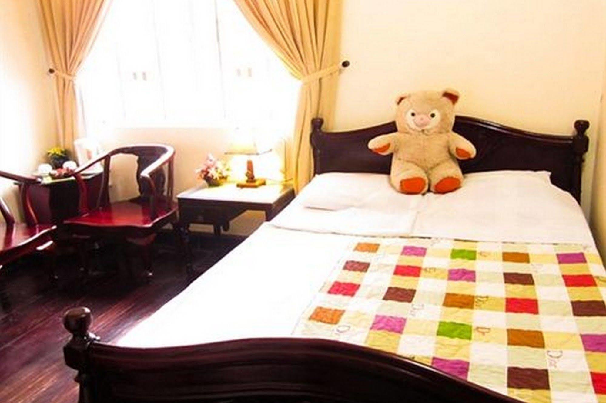 Hotel Binh Minh Sunrise Hue Zewnętrze zdjęcie